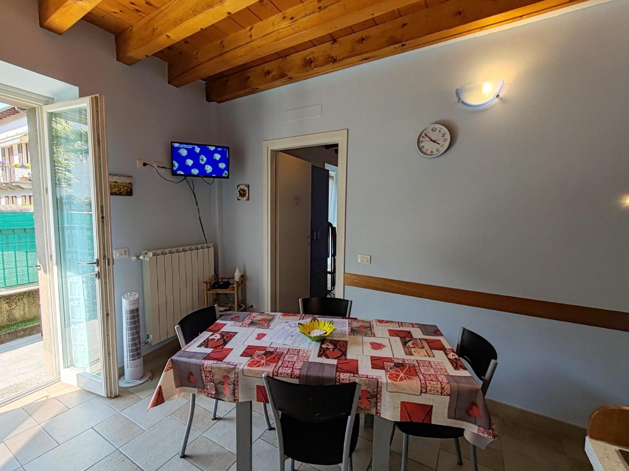Residenza Silvana Apt A Cielo On The Ground Floor With Parking Verbania Exterior photo